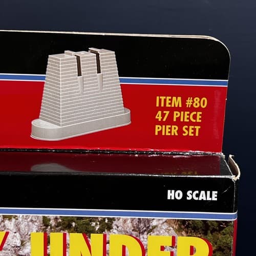 Atlas Model Railroad HO Scale #80 47 Piece Pier Set Over & Under Toy - Thumbnail 2