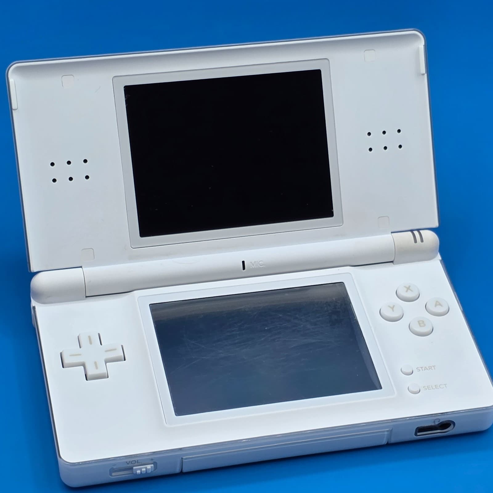 Nintendo DS Lite Console USG-001 Polar White - Thumbnail 5