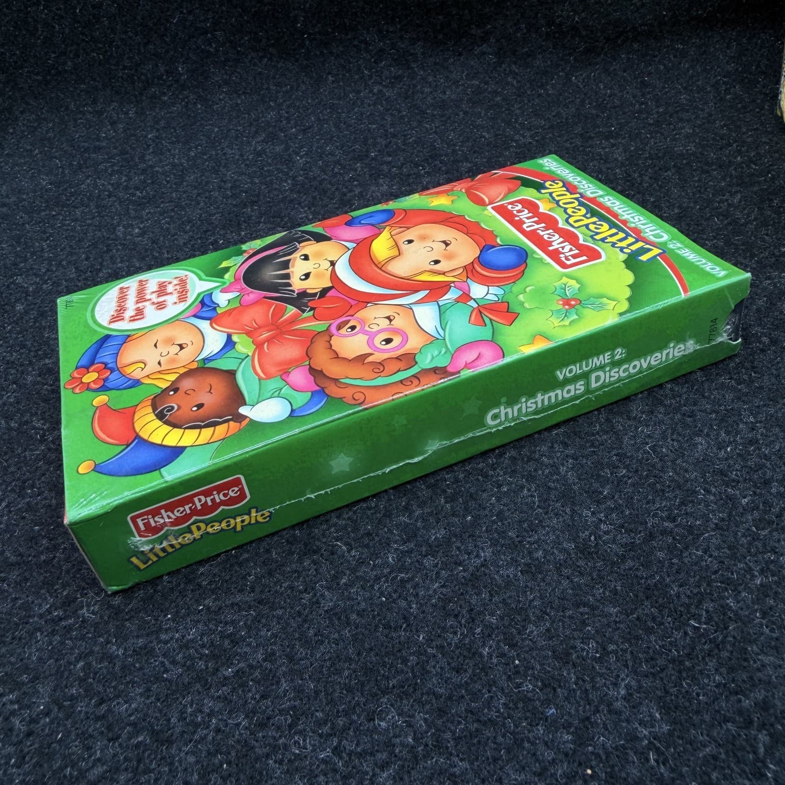Fisher Price Little People Volume 2 - Christmas Discoveries (VHS, 2000) - Thumbnail 2