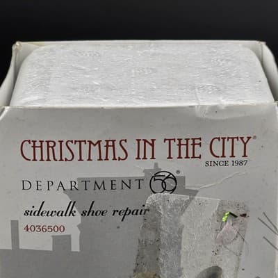 Dept. 56 SIDEWALK SHOE REPAIR Christmas In The City FIG 436500 - Thumbnail 2