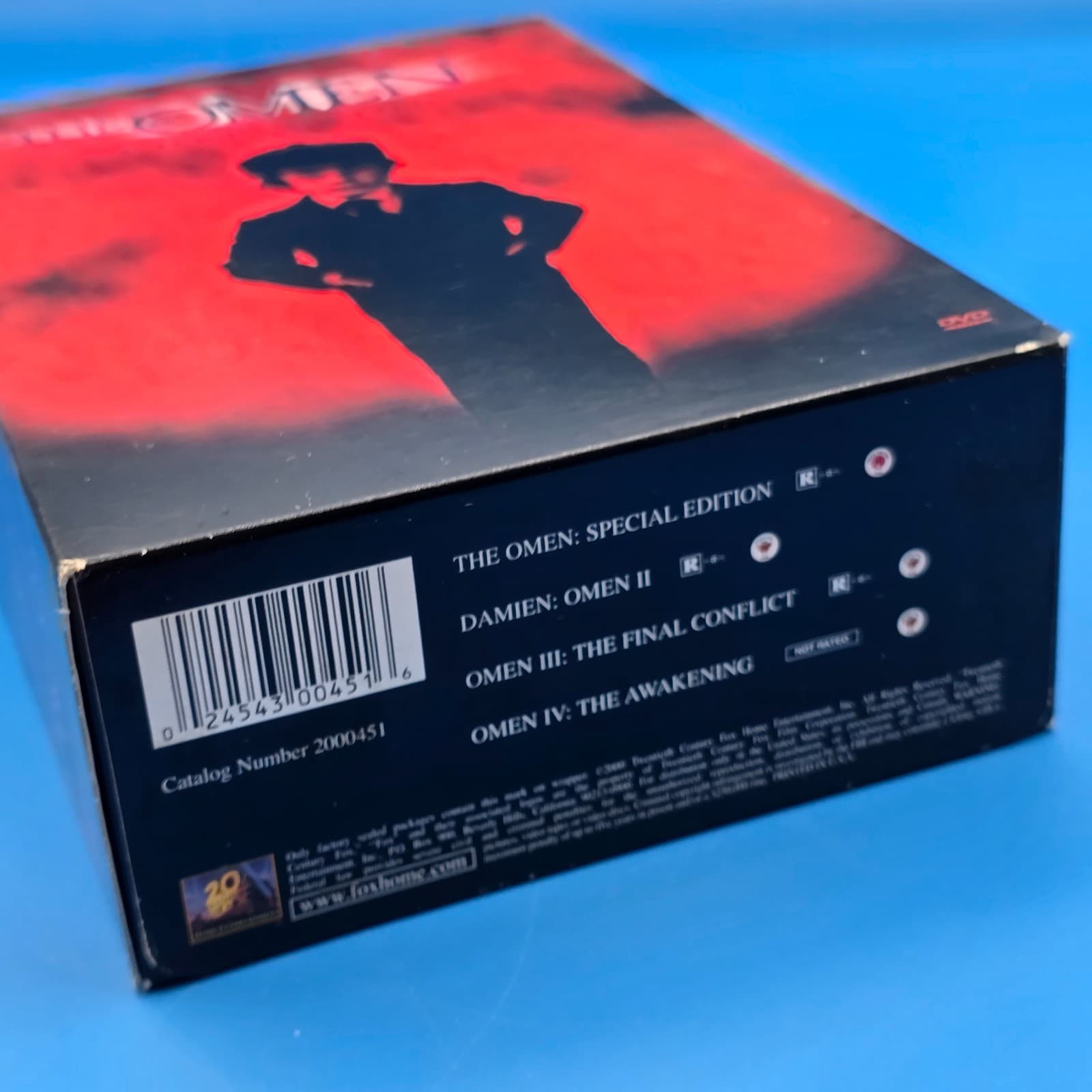 The Omen: The Complete Collection (DVD, 2000, 4-Disc, Special Edition Box Set) - Thumbnail 6