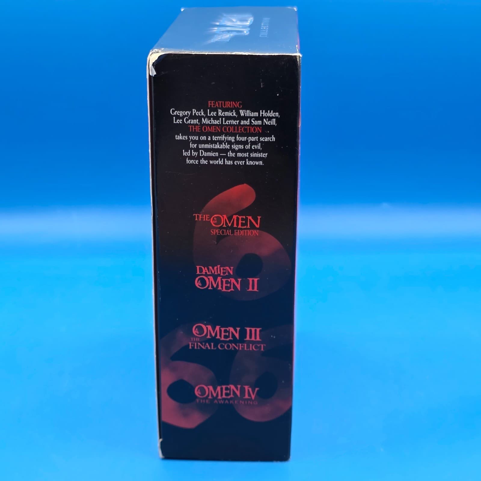 The Omen: The Complete Collection (DVD, 2000, 4-Disc, Special Edition Box Set) - Thumbnail 3
