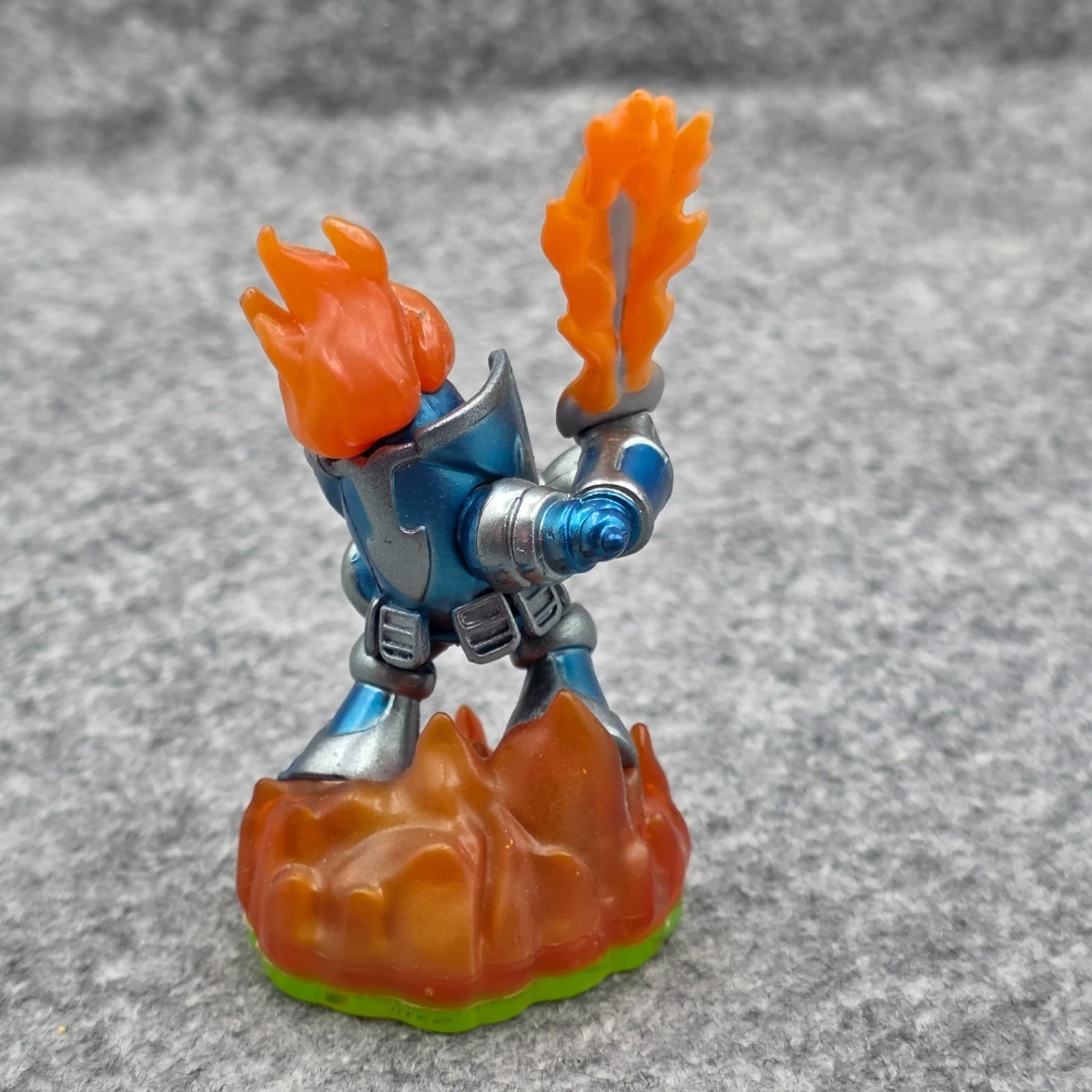 Skylanders Spyro's Adventure 84181888 Ignitor Video Game Figure Activision 2011 - Thumbnail 3