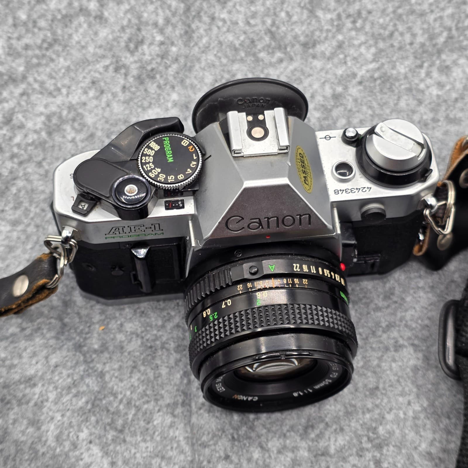 Canon AE-1 Program 35mm Film Camera w/ 50mm 1:1.8 Lens 790 - Thumbnail 9