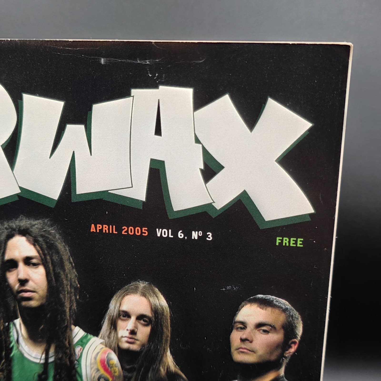 Earwax Magazine April 2005 Vol 6 No. 3 Shadows Fall - Thumbnail 2