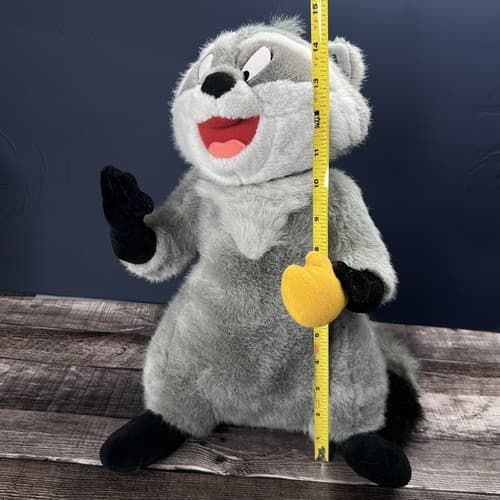 VTG Disneyland Walt Disney Pocahontas 14" Meeko Raccoon Plush Large - Thumbnail 10