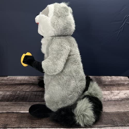 VTG Disneyland Walt Disney Pocahontas 14" Meeko Raccoon Plush Large - Thumbnail 4