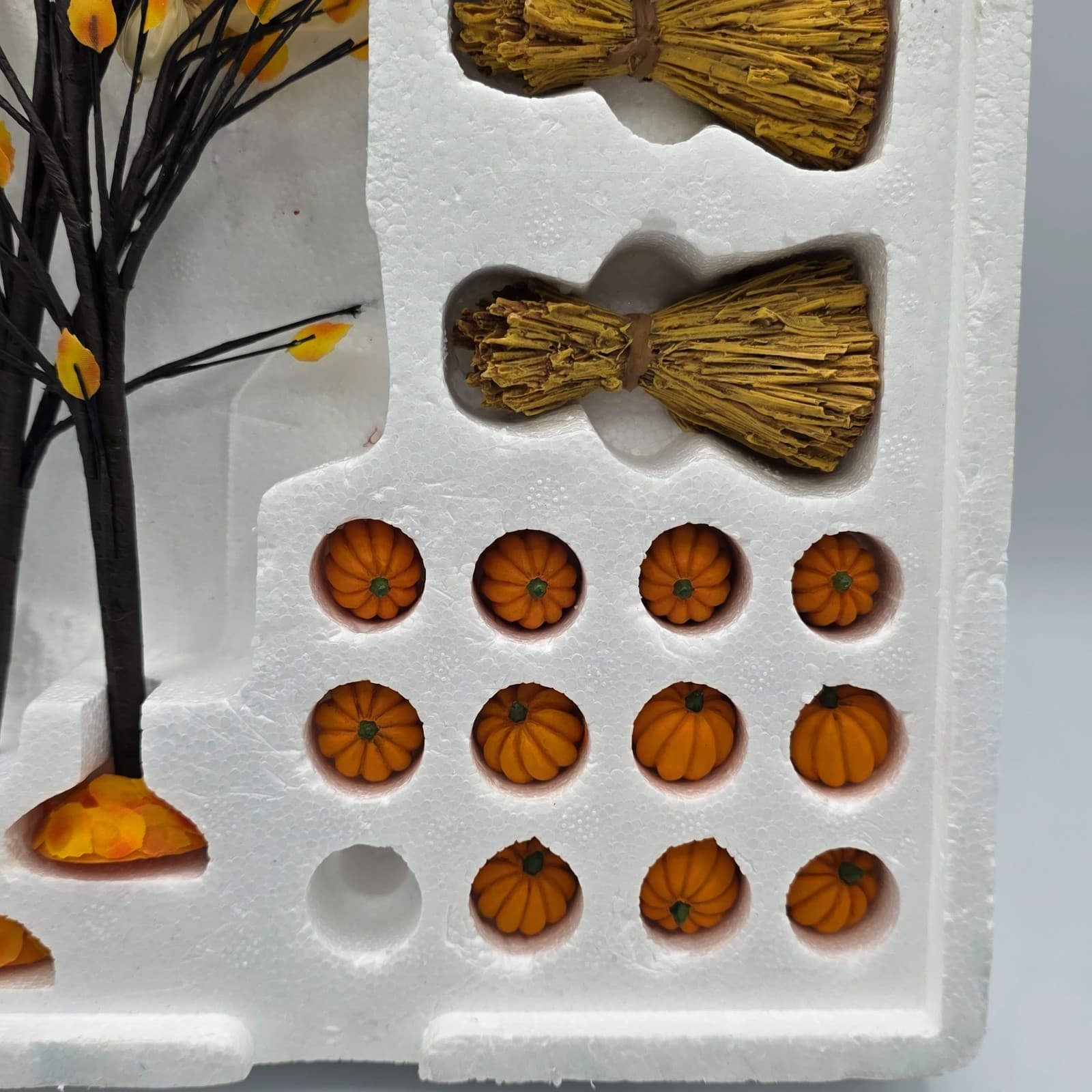 Dept 56 Halloween Village Accessories Trees Black Cats Scarecrow Ghost #52704 - Thumbnail 2