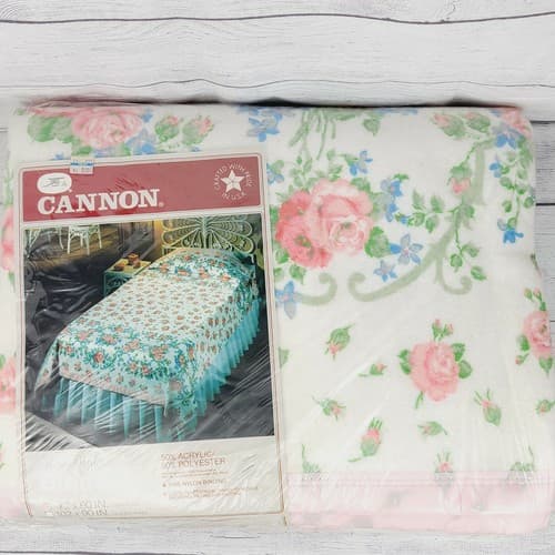 VTG Cannon Twin Size White Pink Roses Design 72"x90" Blanket Made in USA Floral