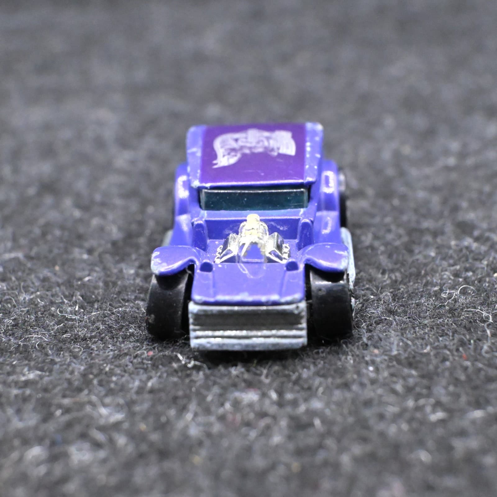 Hot wheels vintage Line 1969 The Demon 30 Years 1868-1998 - Thumbnail 2