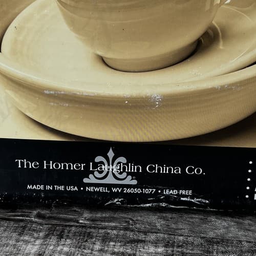 Fiesta Ivory (retired) Classic Rim 5-Piece Place Setting W/ Box - Thumbnail 4