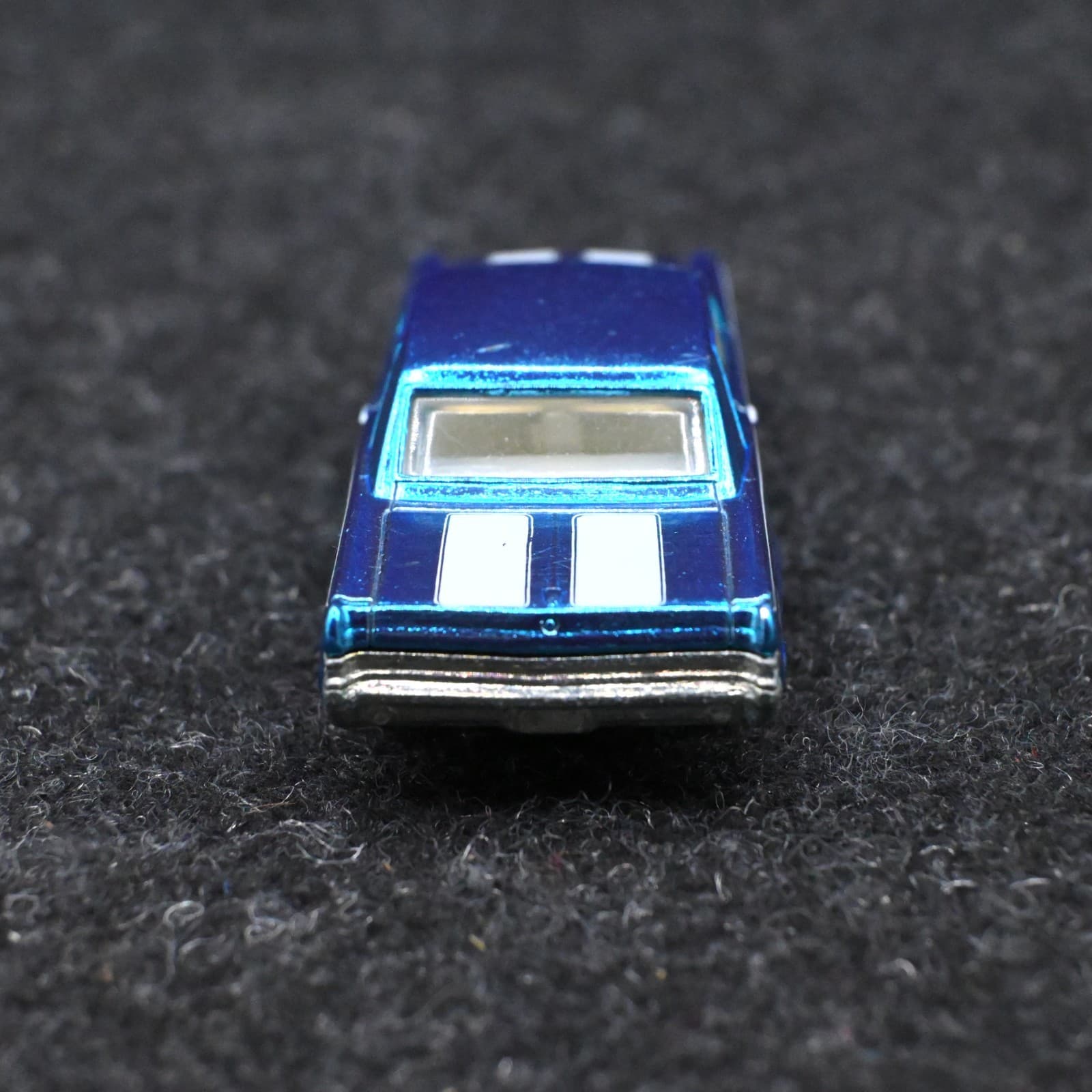 LOOSE Hot Wheels Classics Series 1 1965 Pontiac GTO Blue Spectraflame Redline - Thumbnail 5