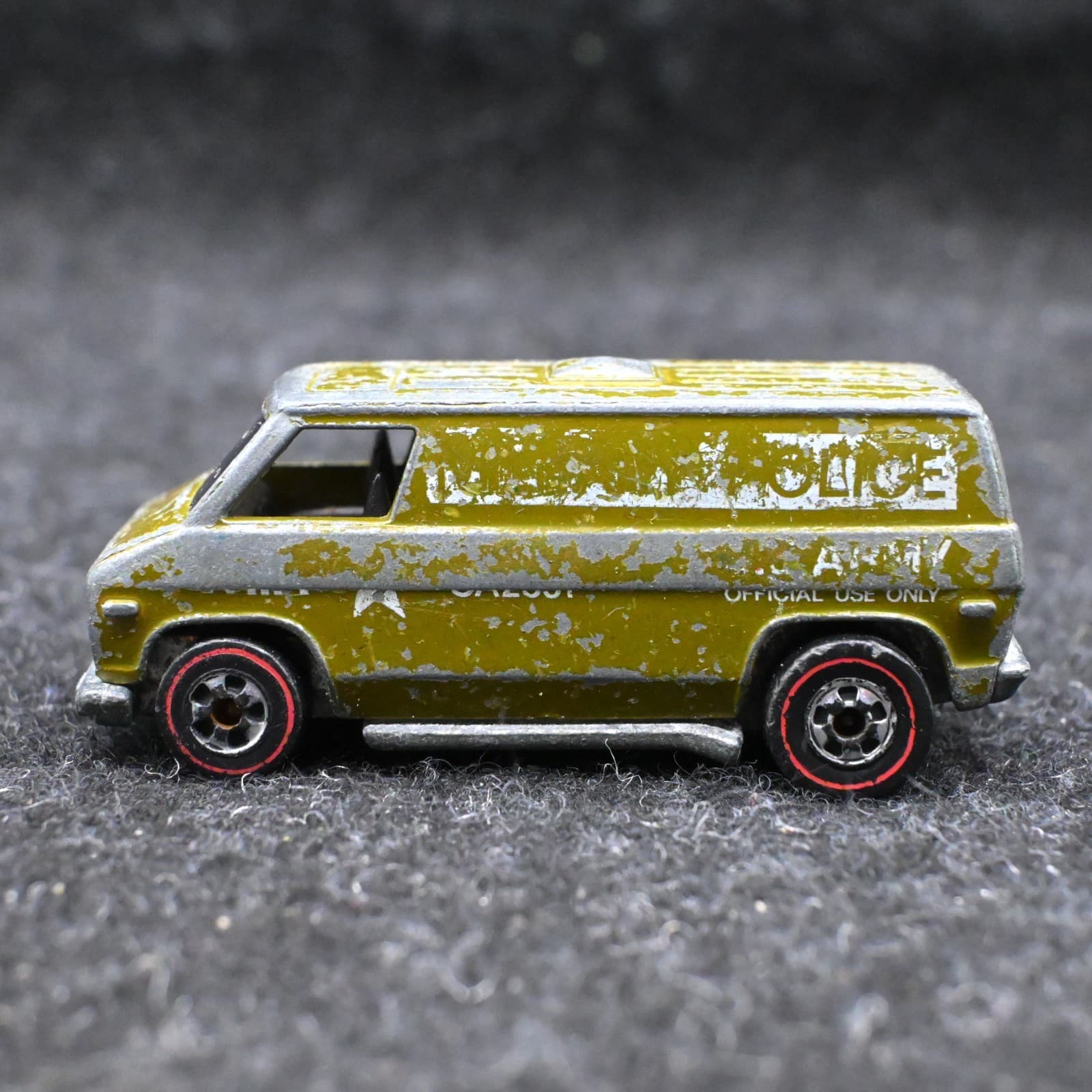 Vintage 1974 Hot Wheels Flying Colors Diecast Military Police Redline Super Van