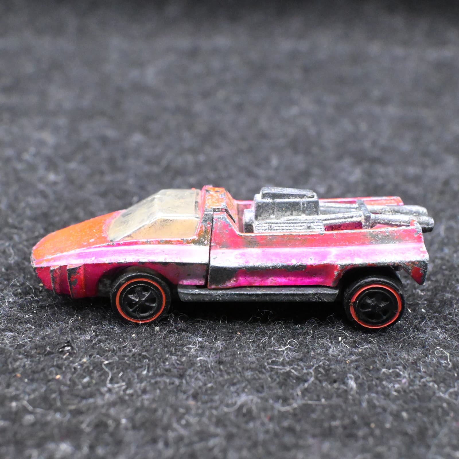 Redline Hotwheels Hot Pink 1971 Hairy Hauler