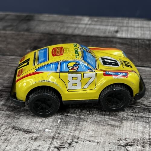 VTG PORSCHE 911 TURBO Metal Tin JIMMY CARS MADE HONG KONG 4.5” LONG Yellow - Thumbnail 4