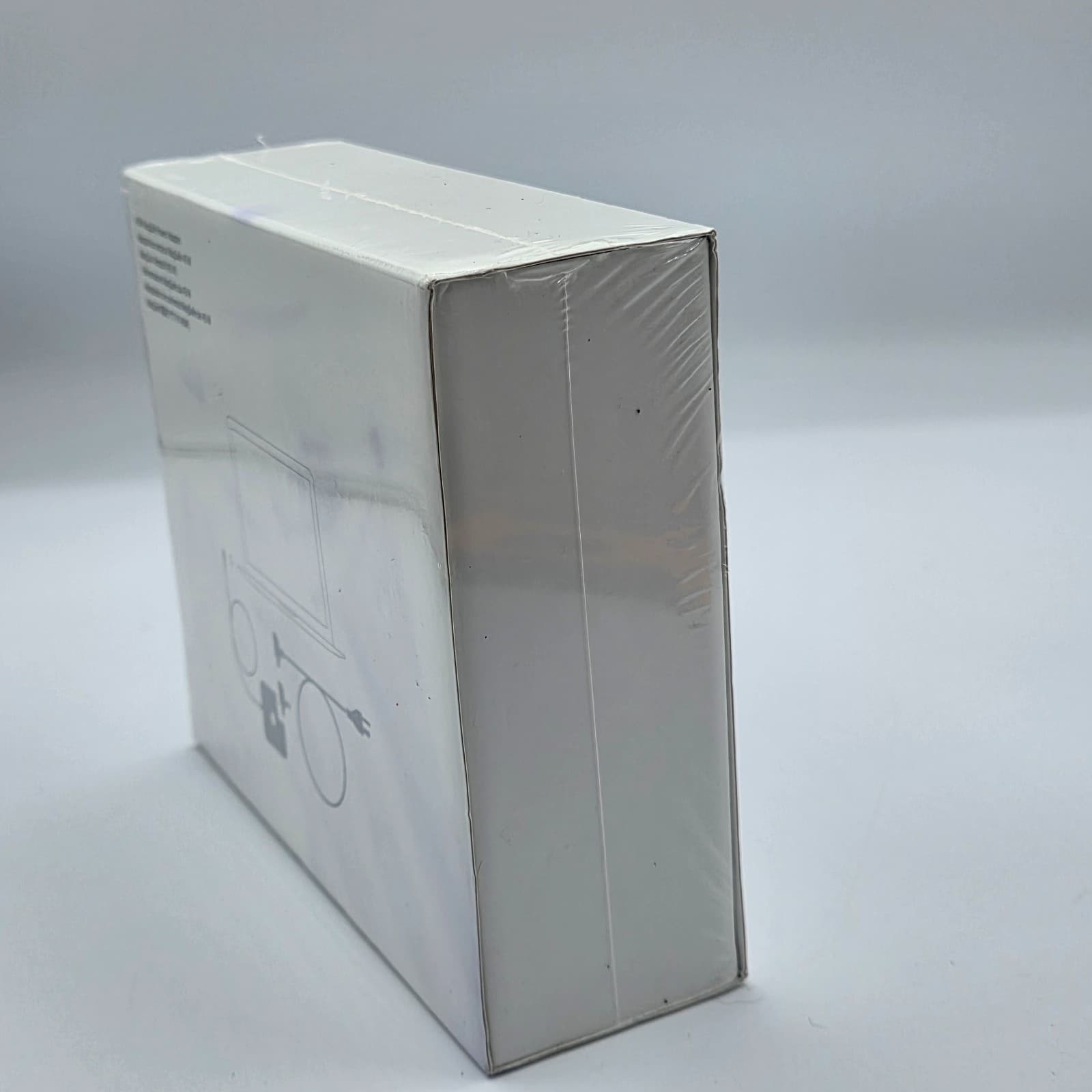 New! Apple 45W MagSafe Power Adapter For MacBook & MacBook Air - (OEM | SEALED) - Thumbnail 5