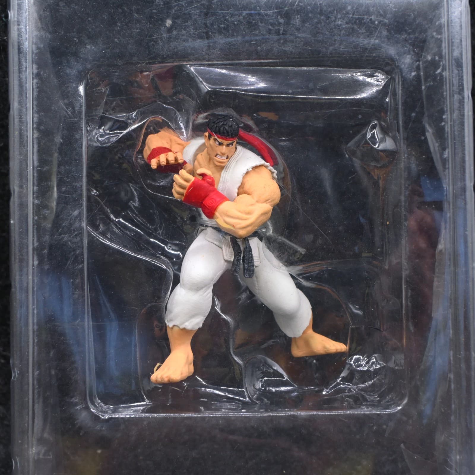 ACTION FIGURE Gashapon RYU Street Fighter IV collectors edition Capcom NECA 2008 - Thumbnail 2