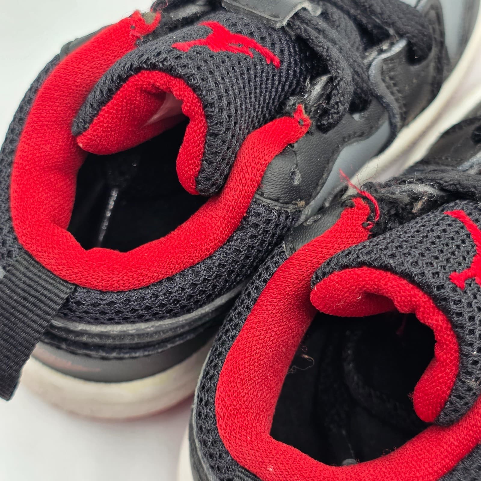 Nike jordan 1 low BT 4C Black Red Grey 644476-020 - Thumbnail 8