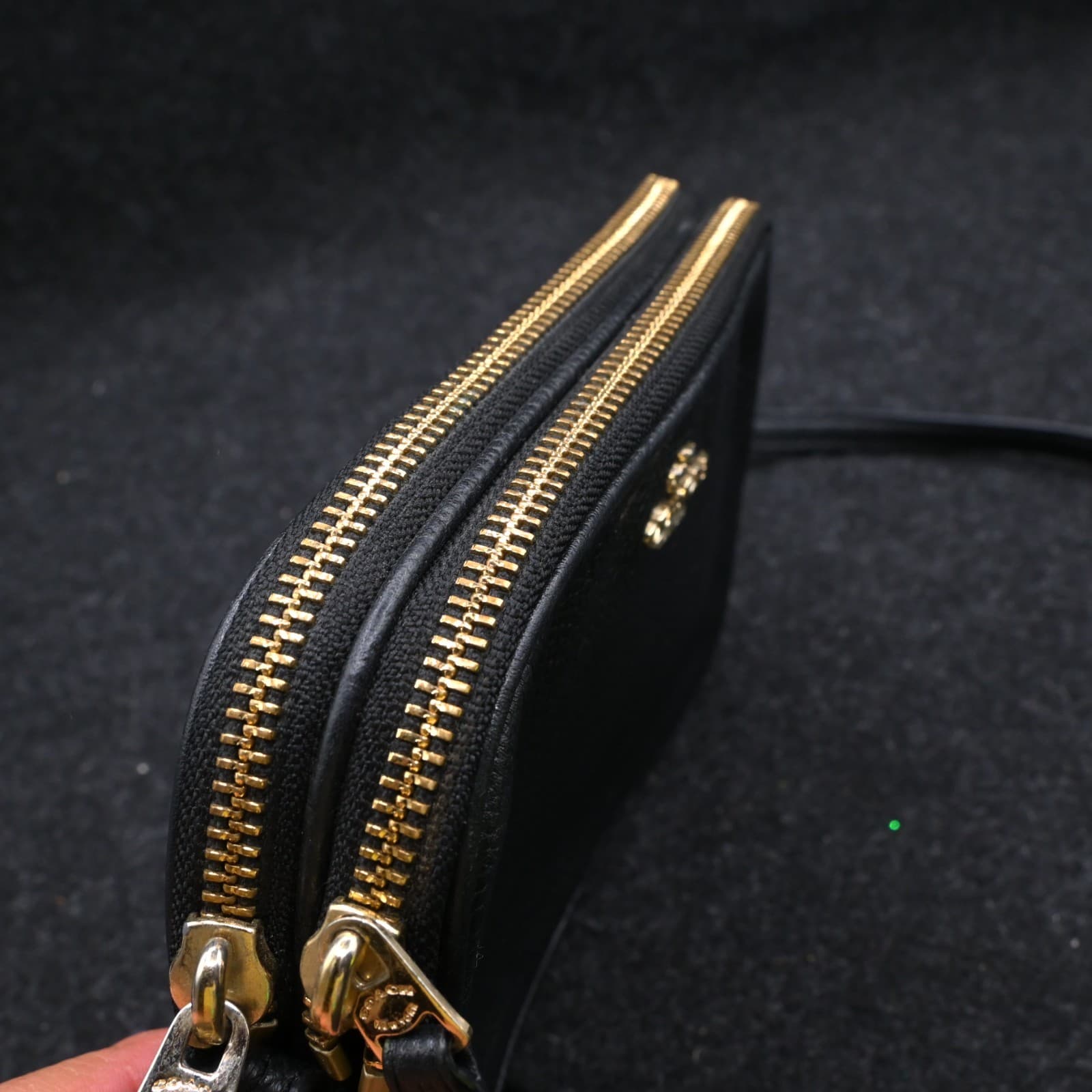 READ Coach Mini Jamie Camera Bag Black Pebble Leather Signature Crossbody Purse - Thumbnail 5