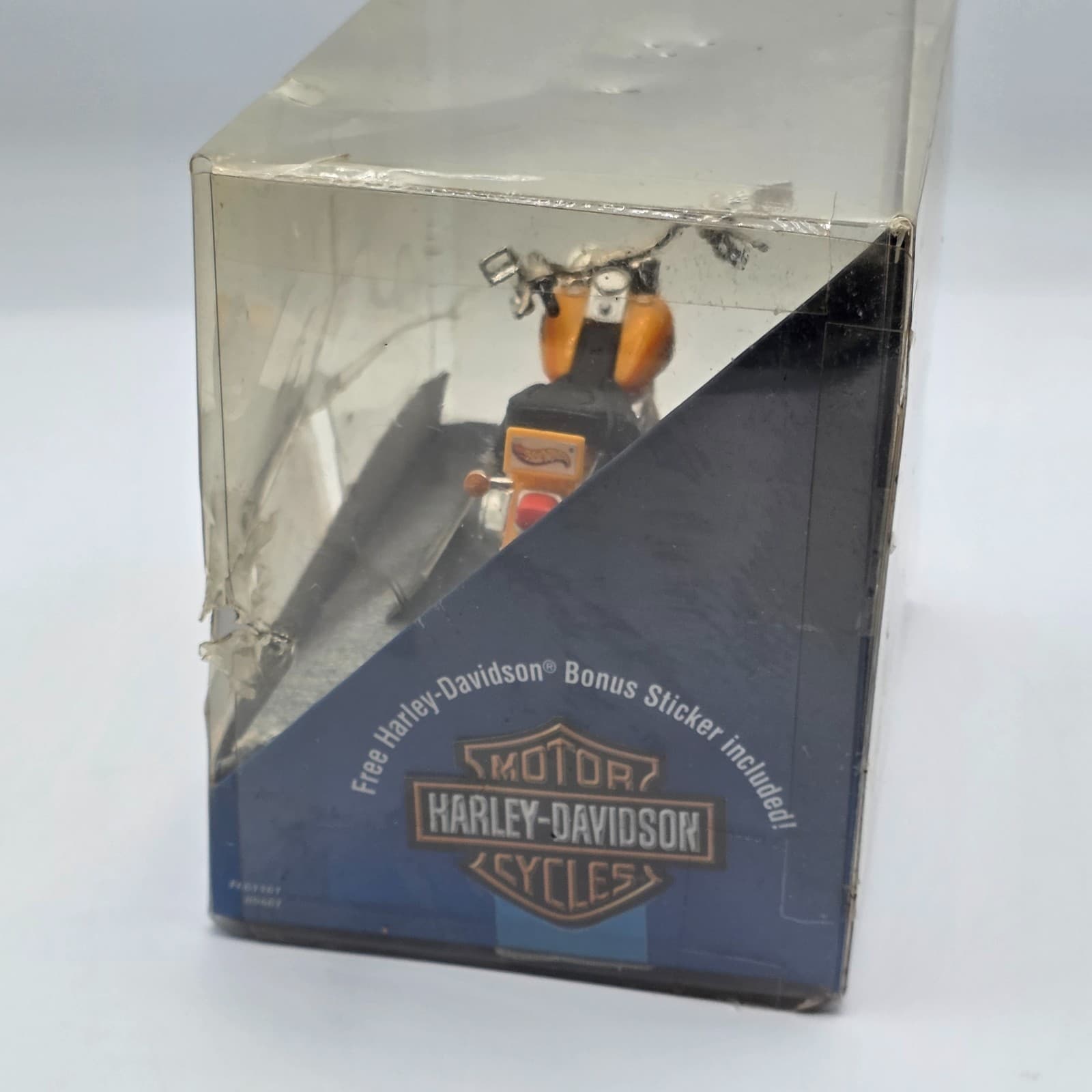 New 2001 Harley Davidson Fat Boy Motorcycle Hot Wheels F661161 89461 Yellow - Thumbnail 7