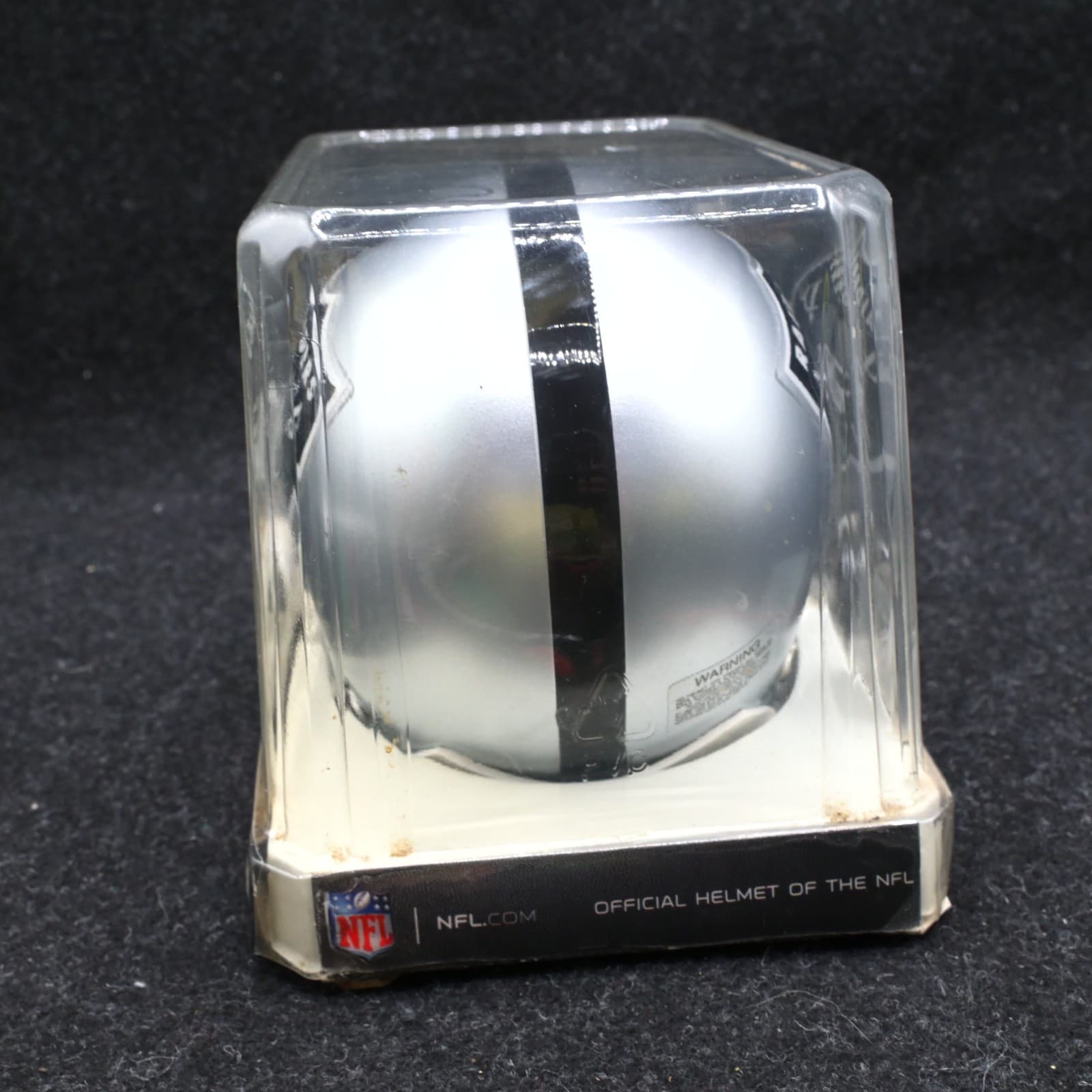 LAS VEGAS RAIDERS SIGNED RIDDELL MINI HELMET - Thumbnail 6