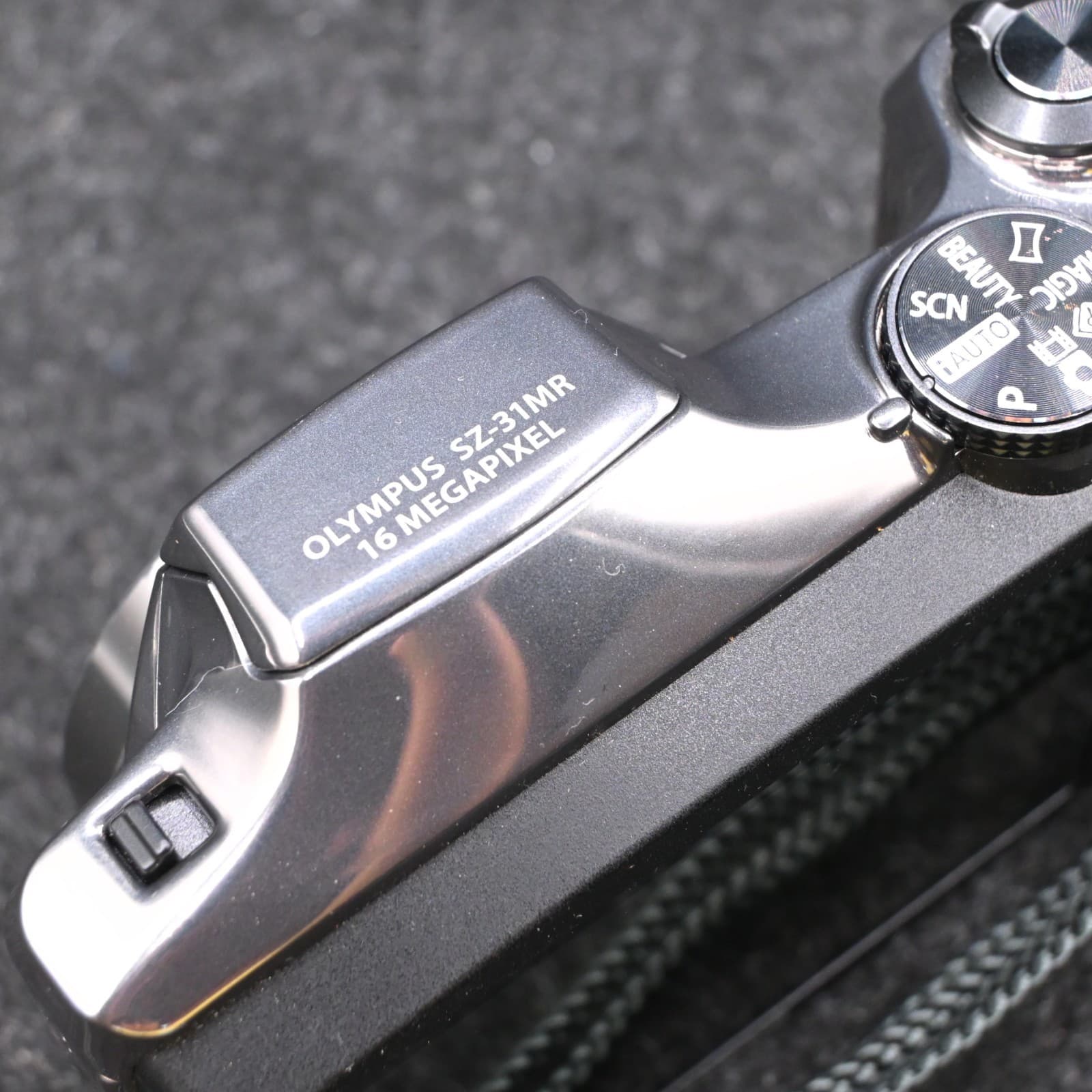 Olympus SZ-31MR 16MP Digital Compact Camera w/ Battery & Charger Tested & Workin - Thumbnail 10