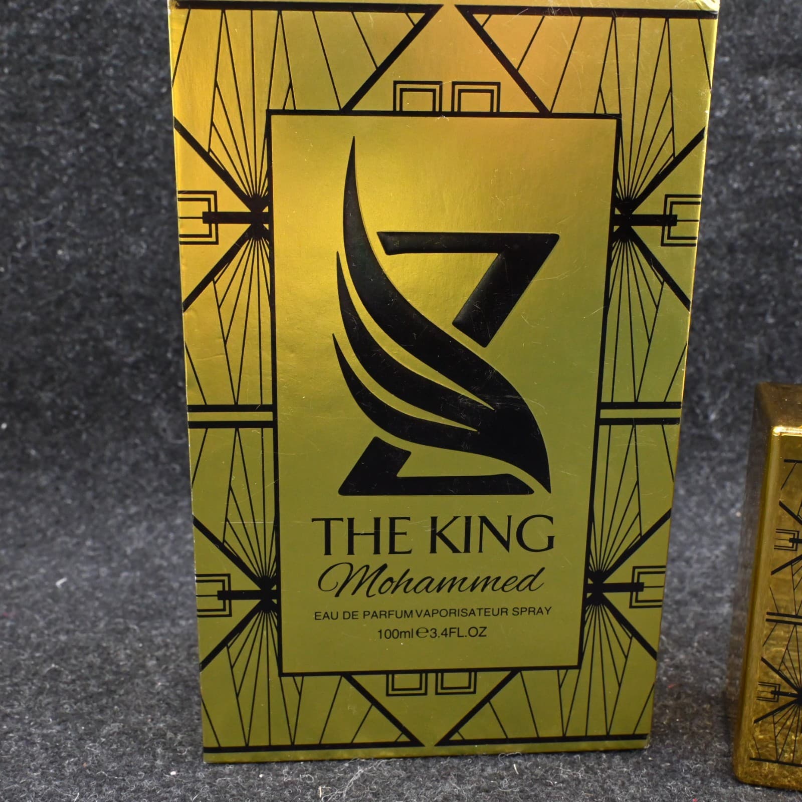 The King Mohammed Eau de Parfum Vaporisateur Spray Regular Size 100ml 3.4FL.OZ - Thumbnail 2