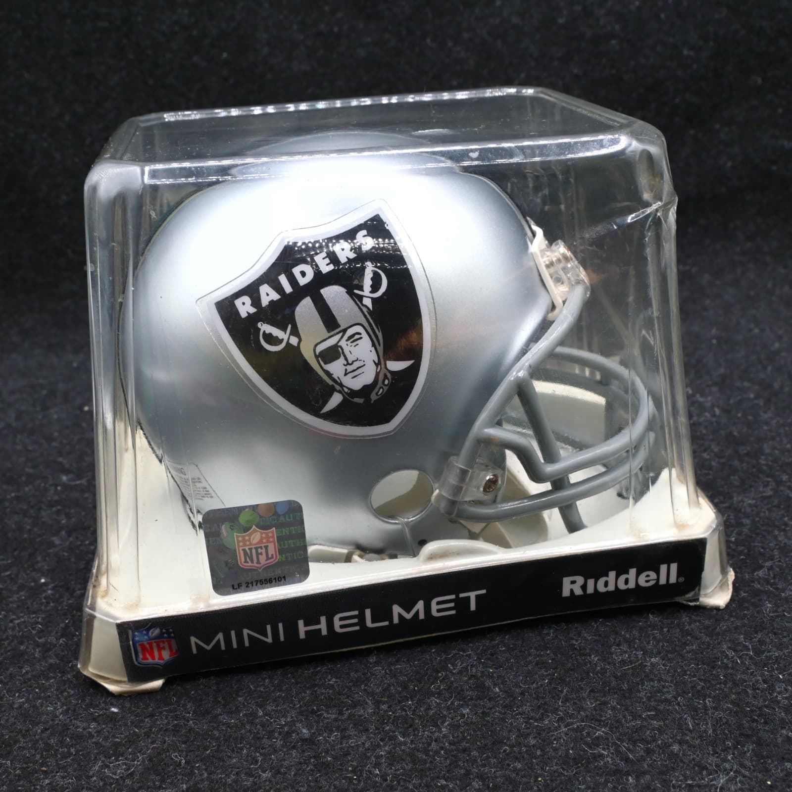LAS VEGAS RAIDERS SIGNED RIDDELL MINI HELMET - Thumbnail 5