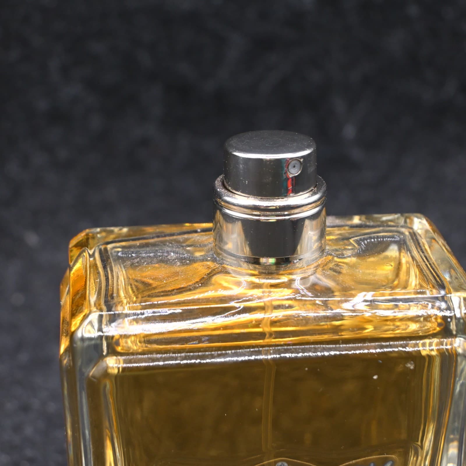 Juicy Couture Eau De Parfum Spray 3.4 fl oz NO BOX - Thumbnail 3
