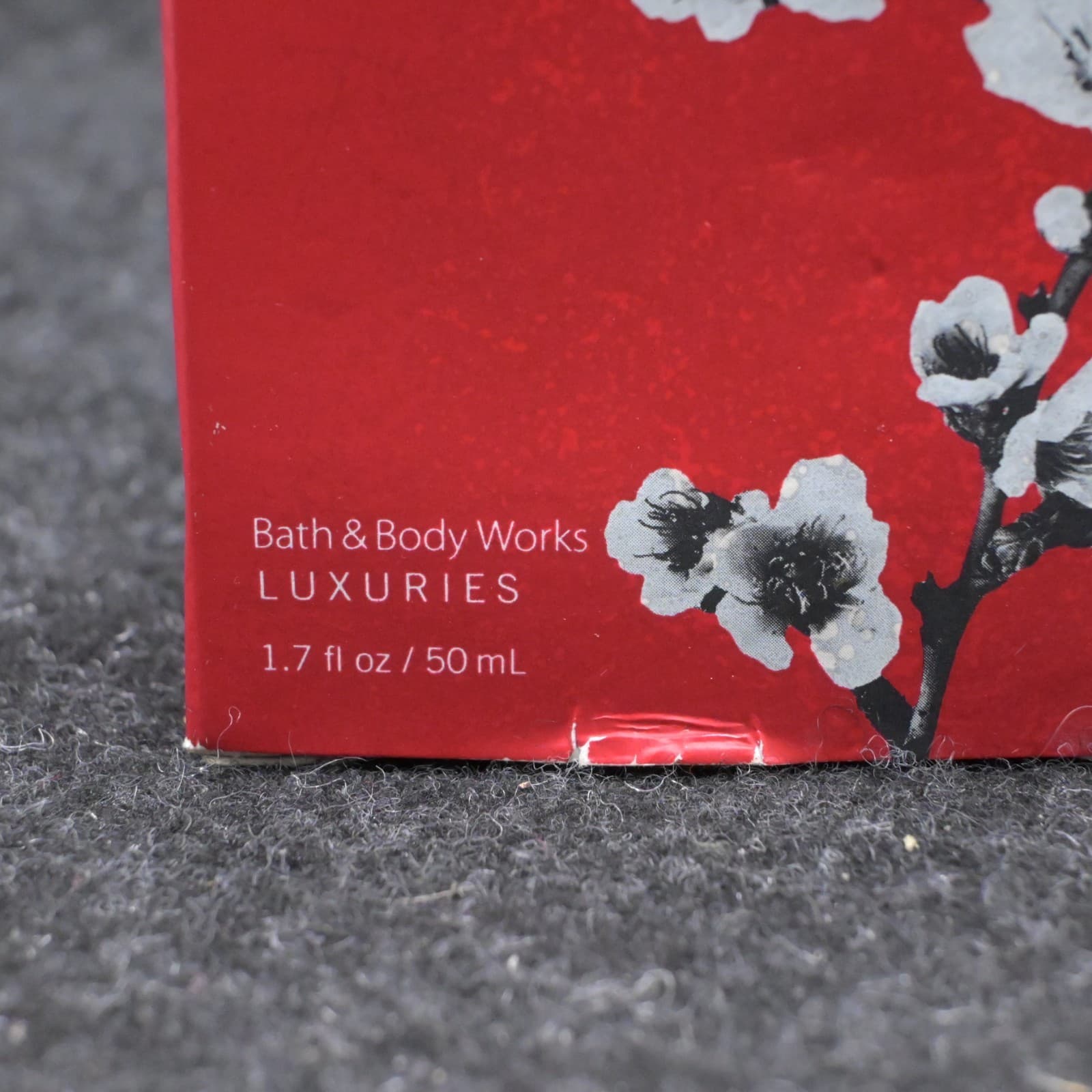 Bath & Body Works Japanese Cherry Blossom Eau De Toilette EDT Perfume 1.7oz - Thumbnail 2