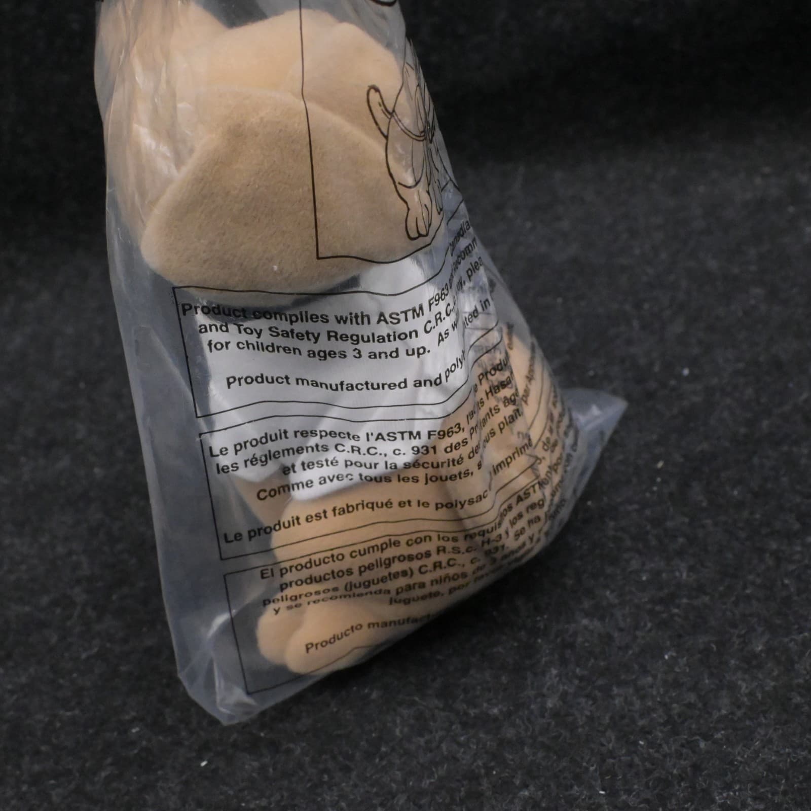 Taco Bell Chihuahua Dog Wearing T Shirt Sealed Bag Not Working Plush By Applause - Thumbnail 5