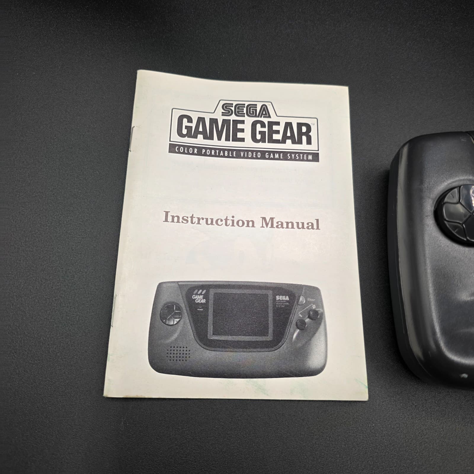 FOR PARTS OR REPAIR Sega Game Gear Handheld Console System Model 2110G - Thumbnail 3