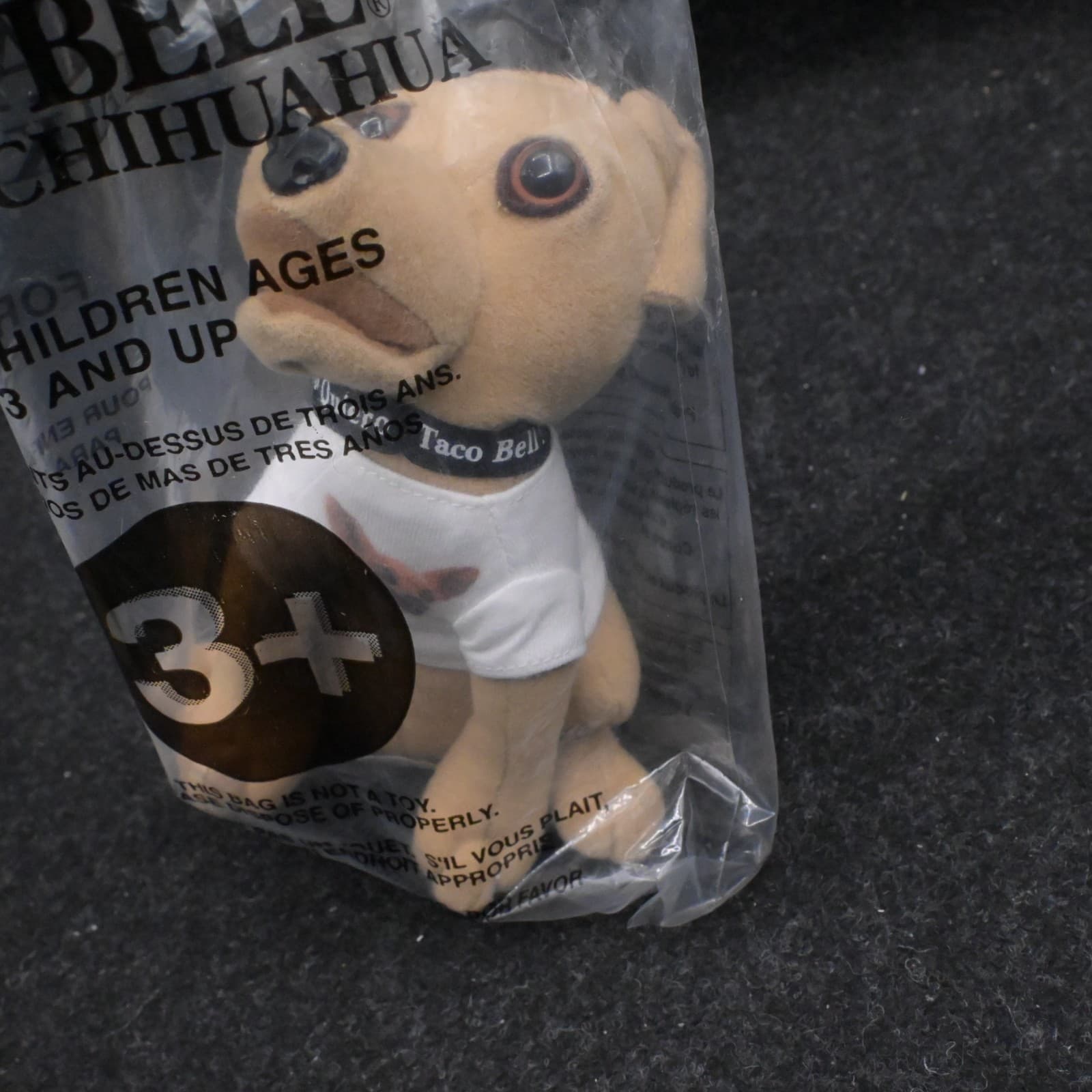 Taco Bell Chihuahua Dog Wearing T Shirt Sealed Bag Not Working Plush By Applause - Thumbnail 3