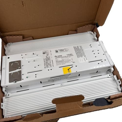 Lithonia Lighting CPHB 12LM MVOLT 40K Contractor Select Compact - White - Thumbnail 10