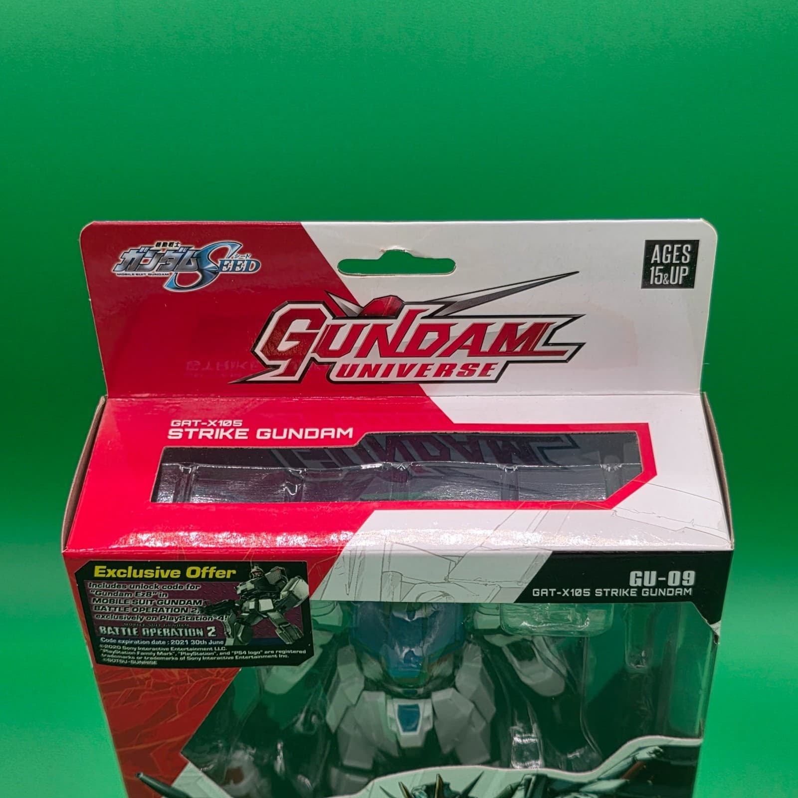 Bandai Gundam Universe GU-09 GAT-X105 Strike Gundam Action Figure - Thumbnail 2