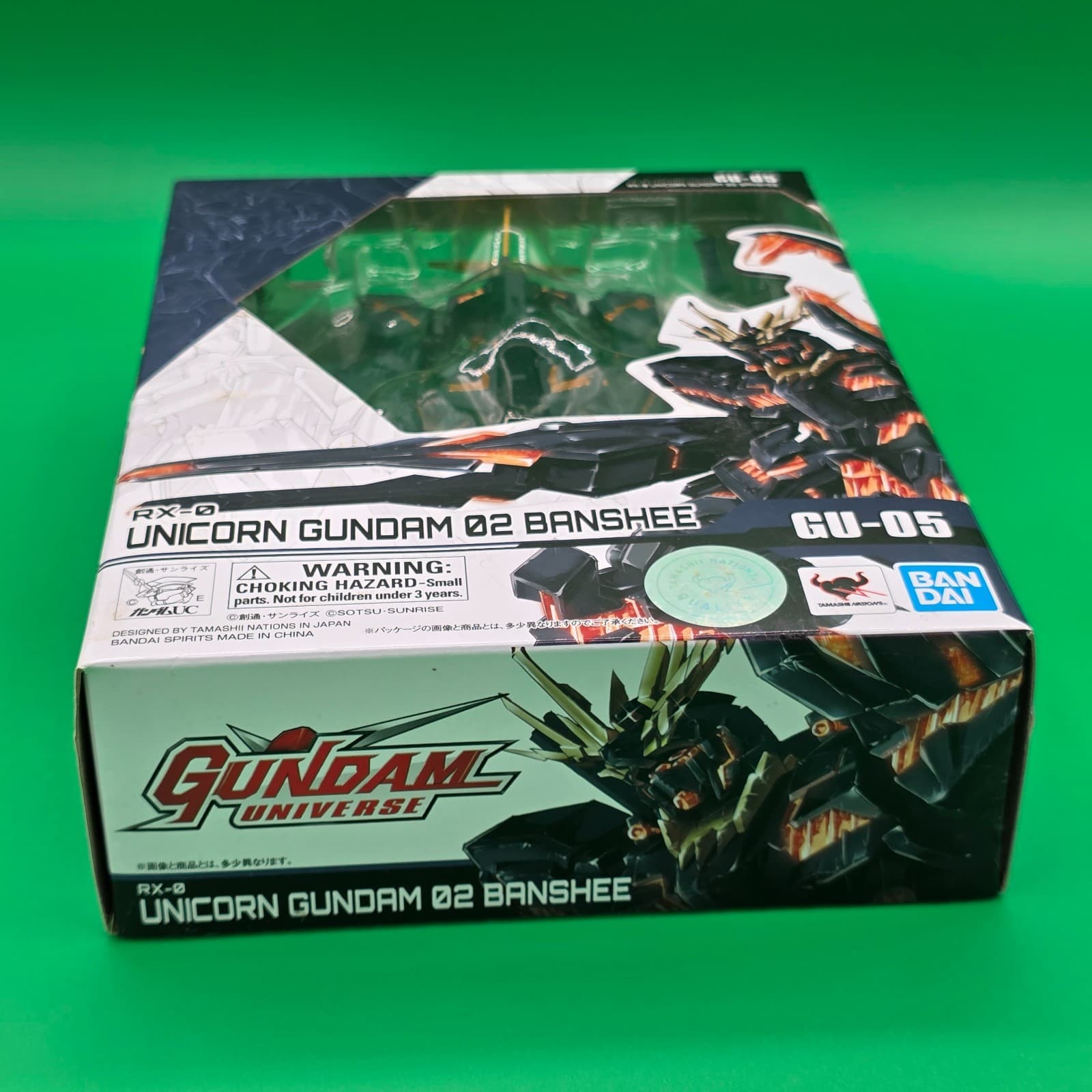Bandai Gundam Universe RX-0 Unicorn Gundam 02 Banshee Collectable Figure 15+ - Thumbnail 10
