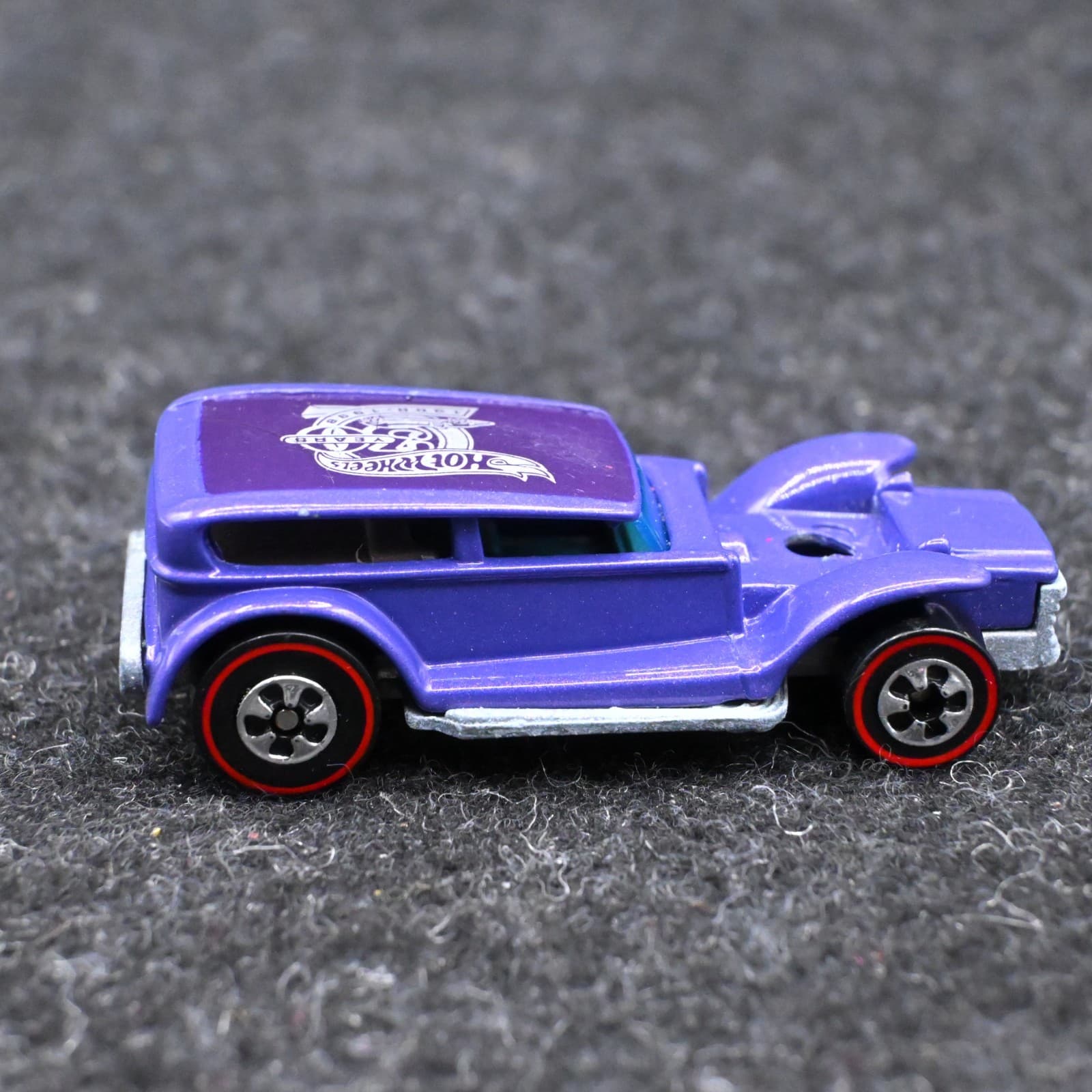 Hot wheels vintage Line 1969 The Demon 30 Years 1868-1998 - Thumbnail 3