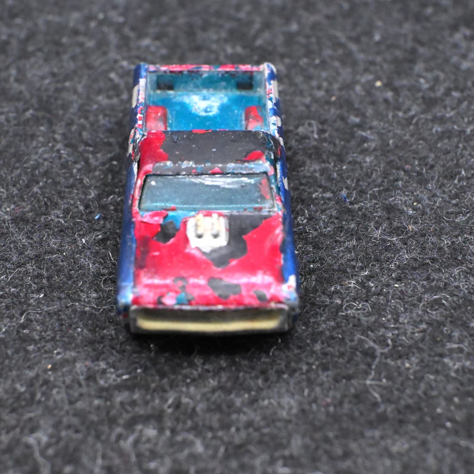 Hot Wheels Redline 1967 Custom Fleetside HK - Thumbnail 3