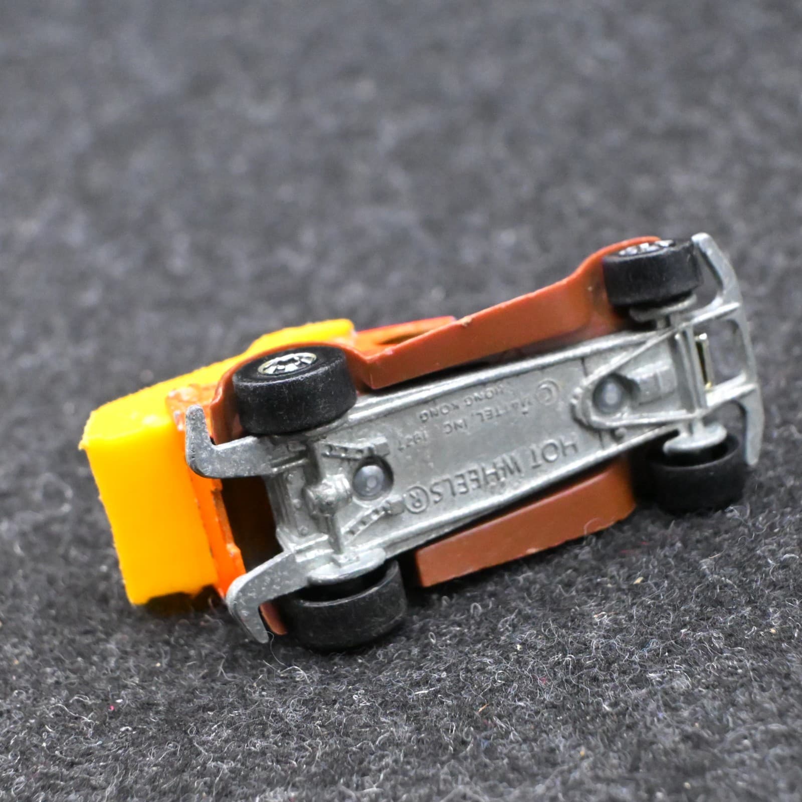 Vintage 1977 Hot Wheels Diecast 1/64 Orange A TRUCK'N Ford Dump Truck HK EX-NM - Thumbnail 6
