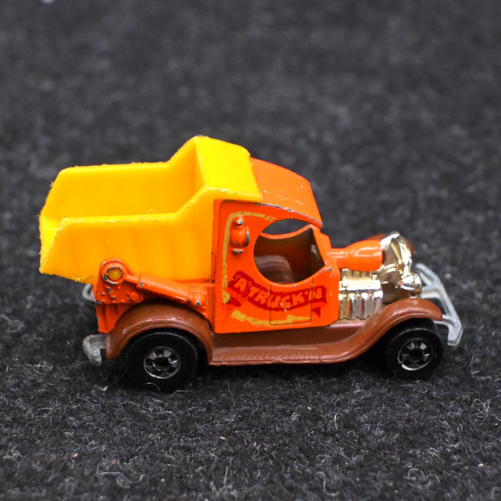 Vintage 1977 Hot Wheels Diecast 1/64 Orange A TRUCK'N Ford Dump Truck HK EX-NM - Thumbnail 3