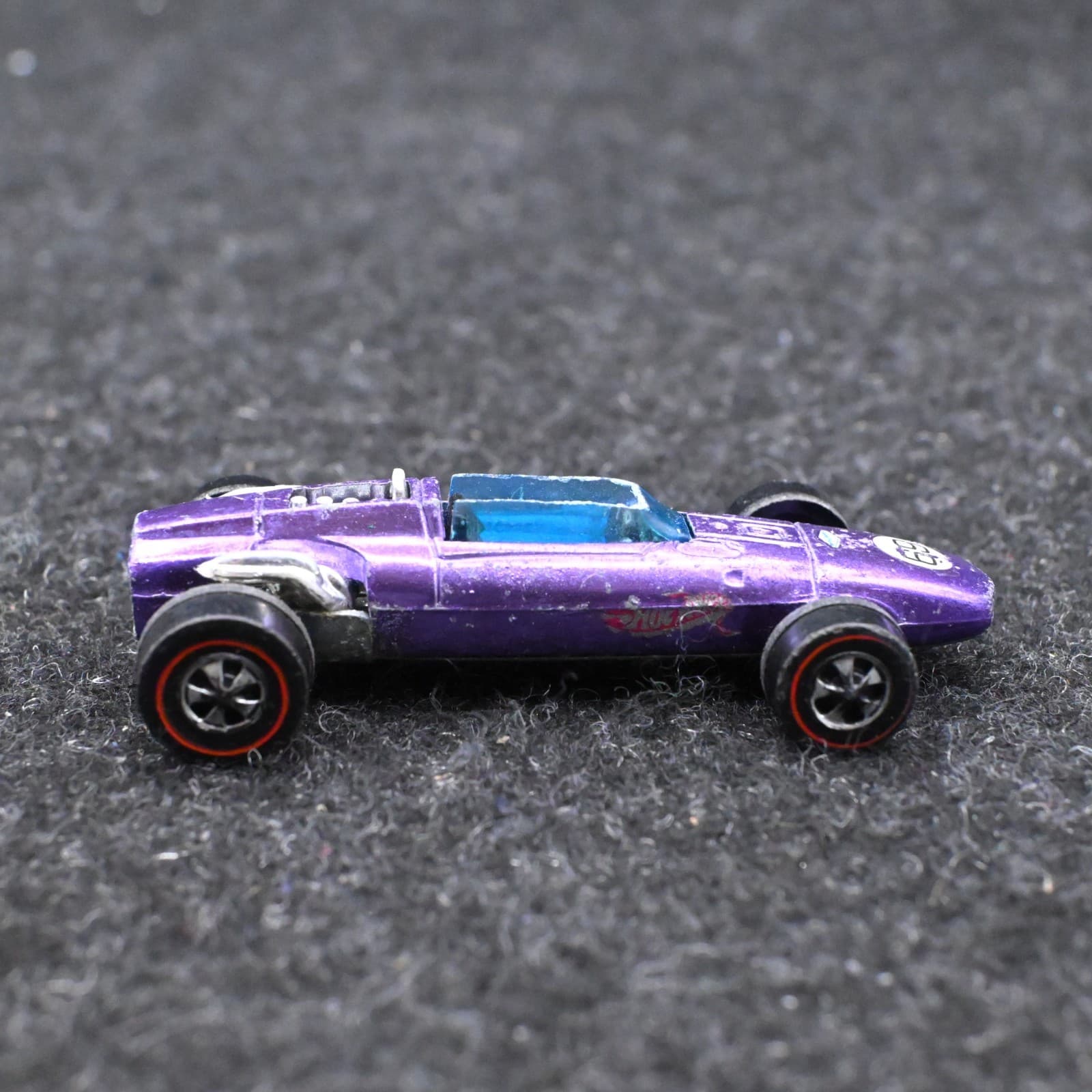 Vintage Hot Wheels 1969 Redline Purple Indy Eagle Hong Kong MISSING PARTS - Thumbnail 3