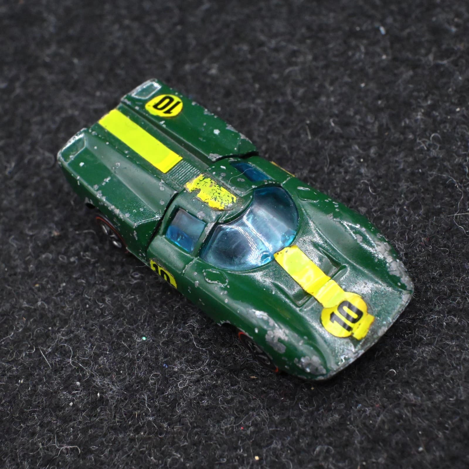 Vintage 1968 Hot Wheels Redline Lola GT70 Green Enamel - Thumbnail 5