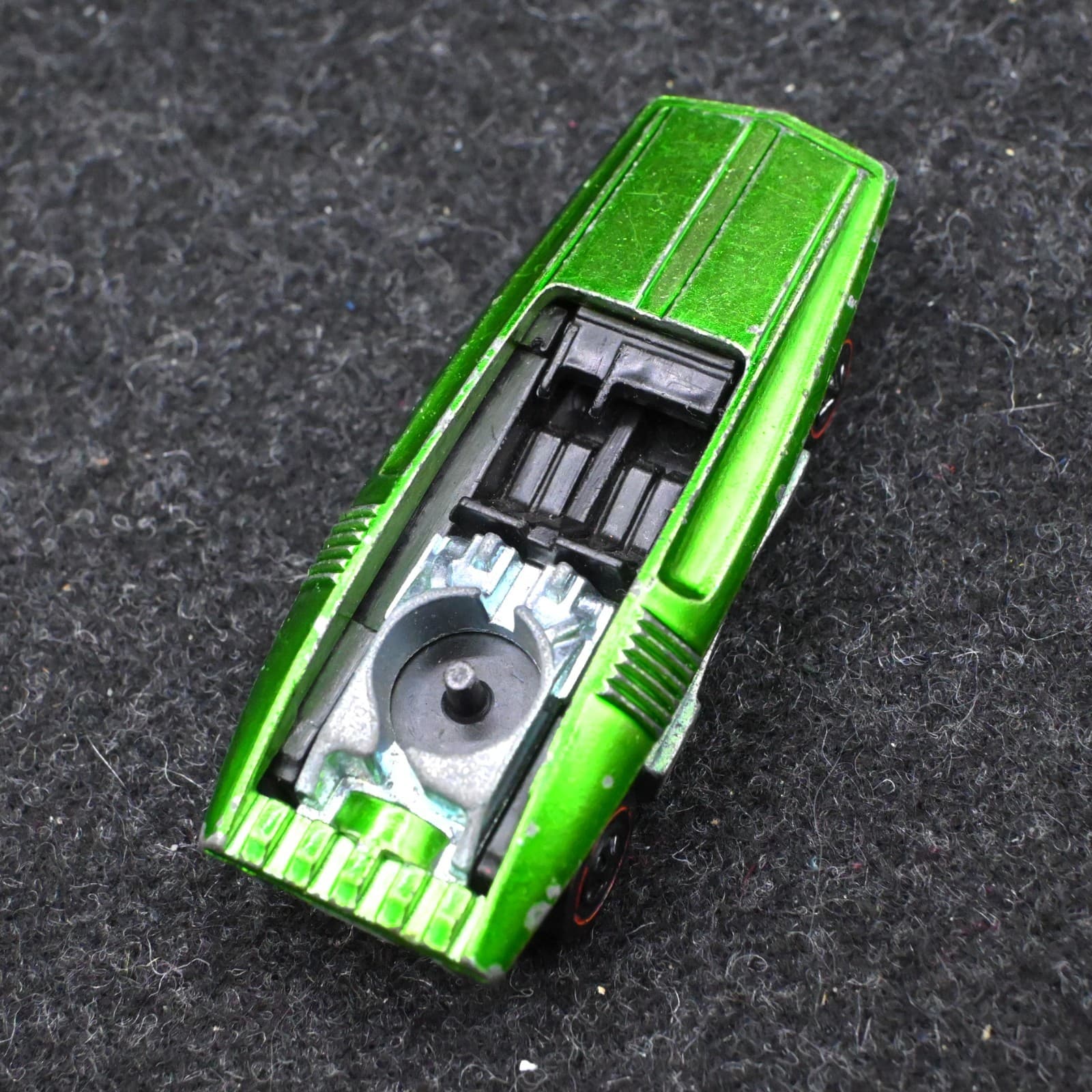 Vintage Original Aqua Whip Creamer Redline Hotwheel Diecast Car - Thumbnail 5