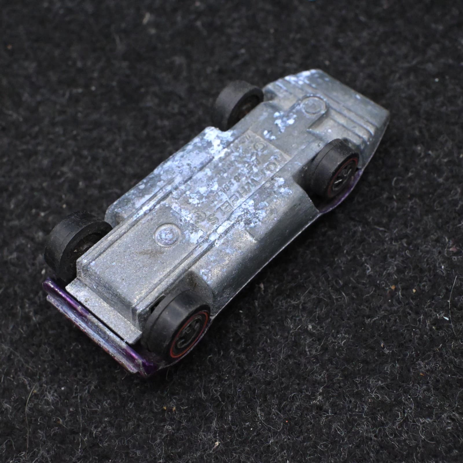 Hot Wheels Redline Peeping Bomb 1969 Purple Made In United States - Thumbnail 6