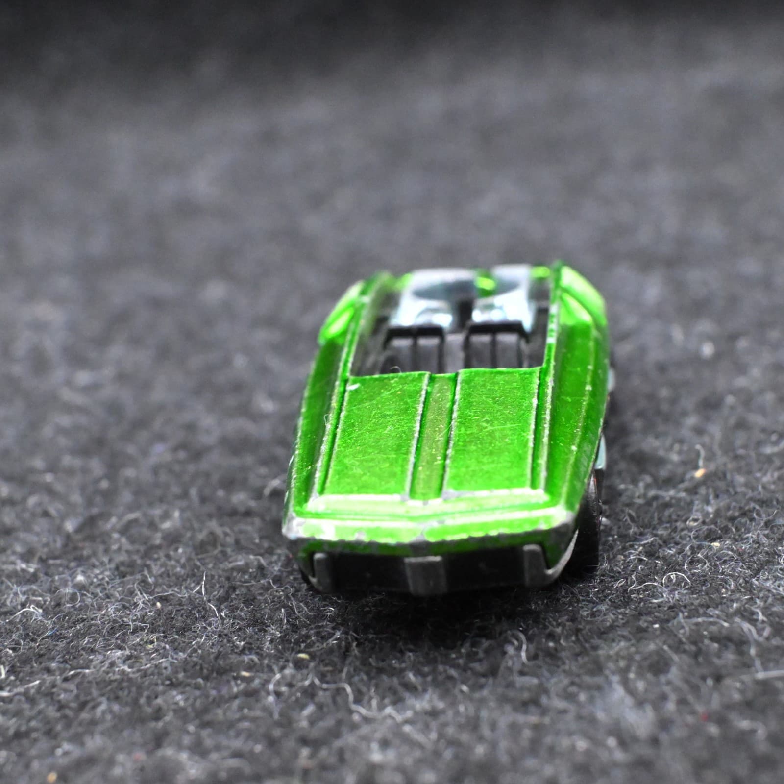 Vintage Original Aqua Whip Creamer Redline Hotwheel Diecast Car - Thumbnail 2