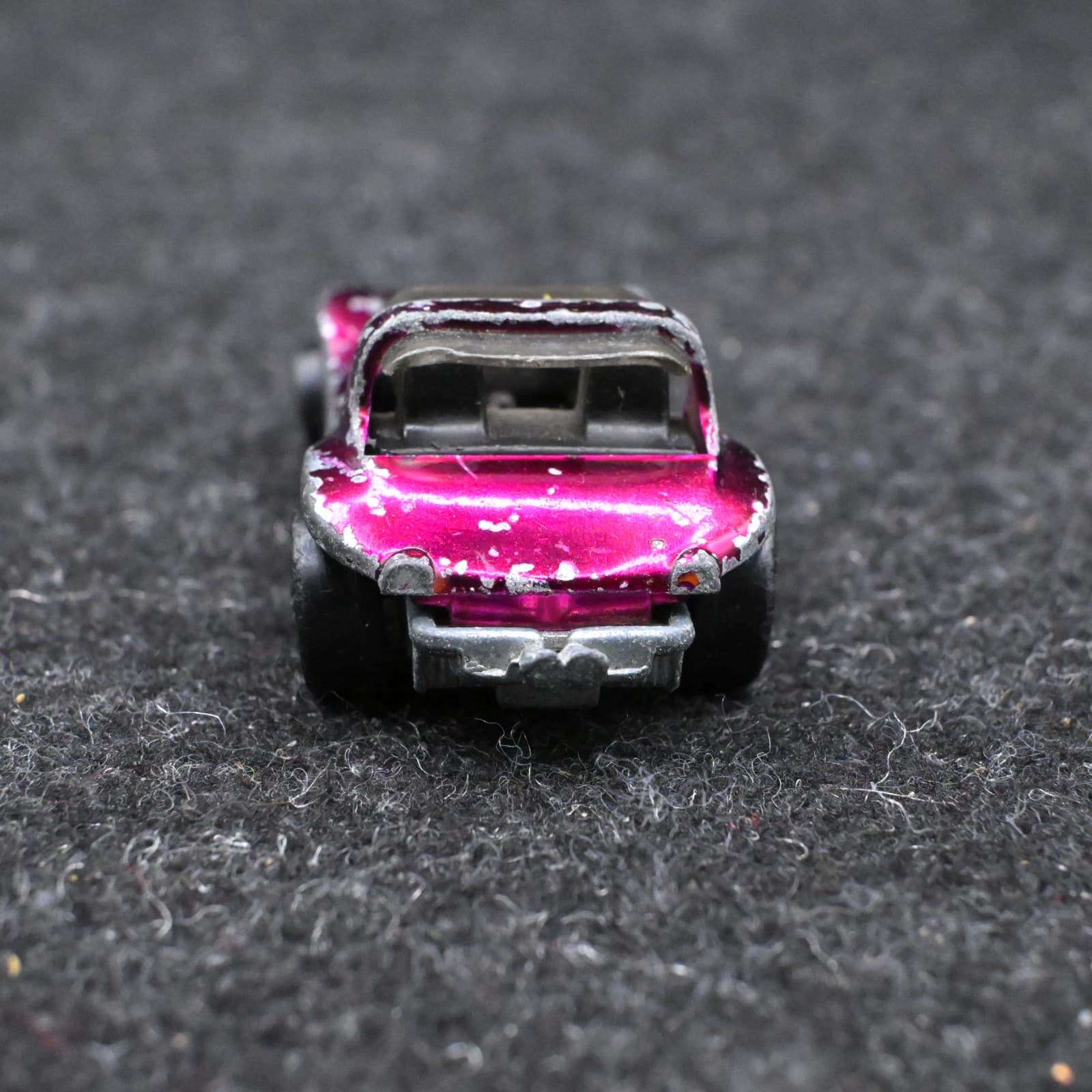 Hot Wheels Car1970 Hot Wheels Redline Sand Crab In Magenta Or Hot Pink Color - Thumbnail 4