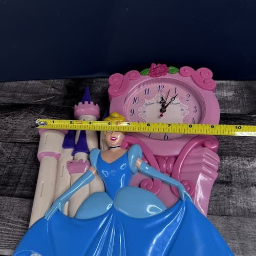 Vintage Disney Princess CINDERELLA BELIEVE IN YOUR DREAMS WALL CLOCK Works - Thumbnail 11