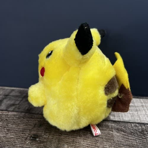 Vintage TOMY Pokemon Pikachu Vibrating Plush China Nintendo Pull-String 6 inch - Thumbnail 2
