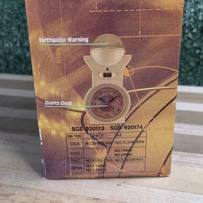 Vintage 90s Earthquake Warning Clock EA2000-C White Version - Thumbnail 3