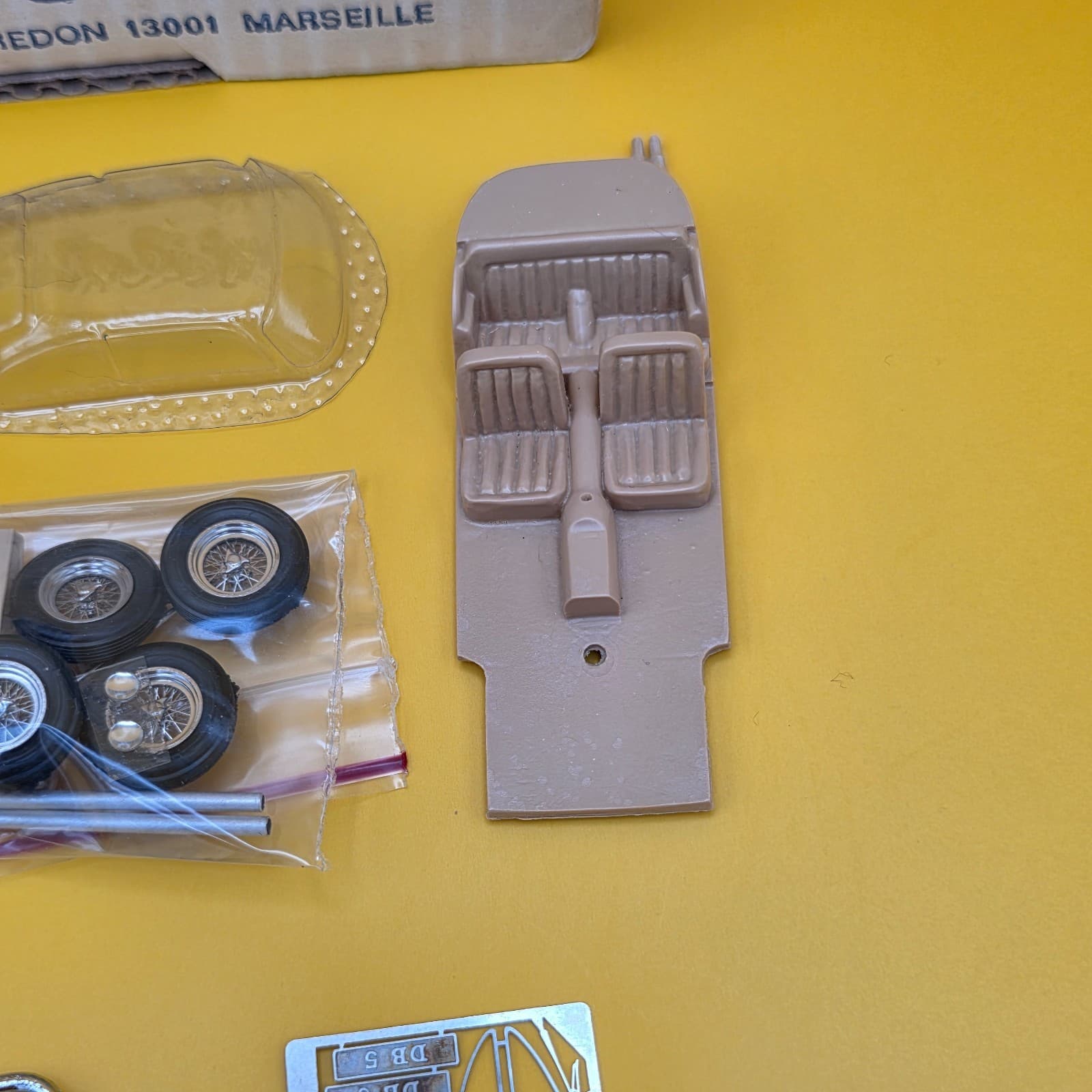 Provence Moulage 64 Aston Martin DB5 Coupe France Resin Model Car Kit 1:43 Scale - Thumbnail 6